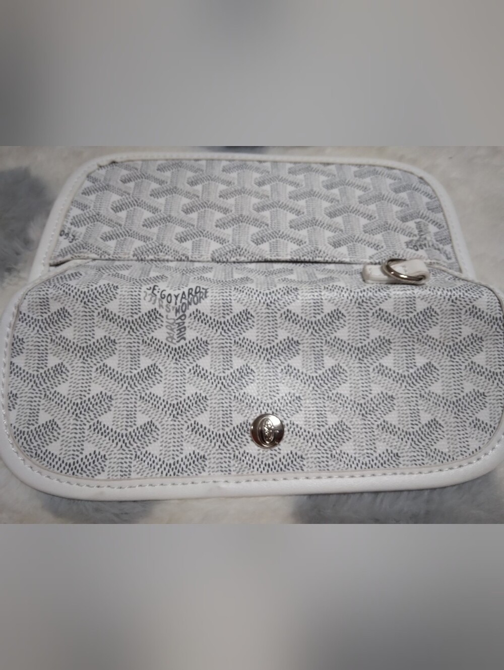 Goyard White Patterned Women's Wallet - Picture 6 of 16